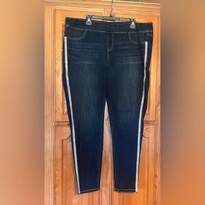 Lane Bryant denim jeggings rhinestone trim onoutside of legs. Very flattering